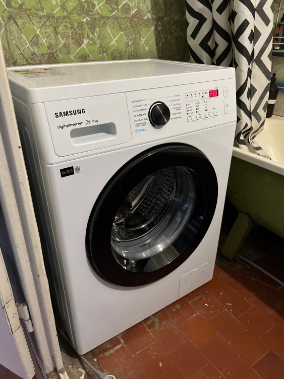Стиральная машина Samsung WW60AG4S00CELD