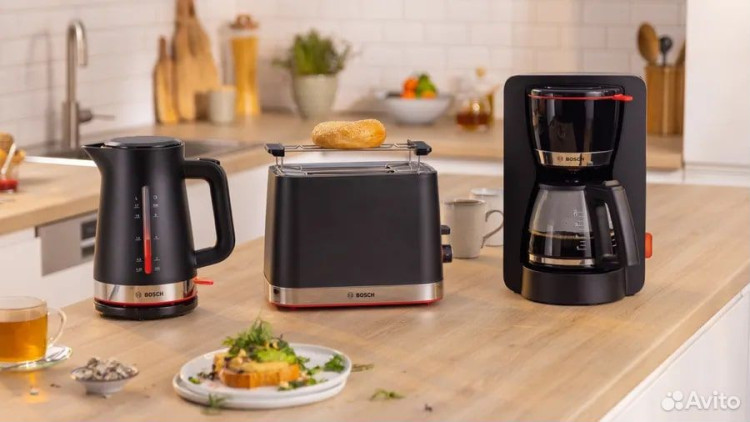 Чайник Bosch TWK4M223