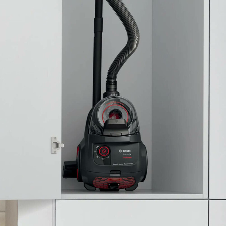 Пылесос Bosch BGS21POW2 черный, 700 Вт, уборка сухая, пылесборник контейнер 2 л
