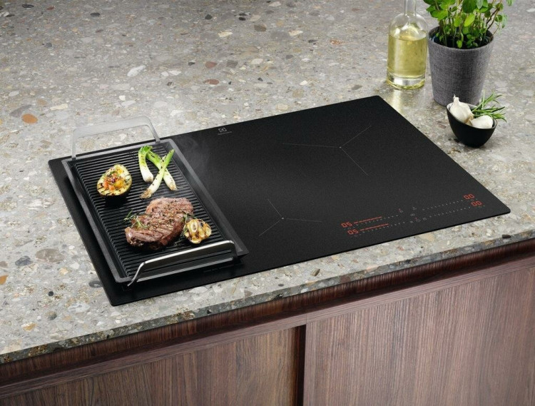 Варочная панель Electrolux EIS87453
