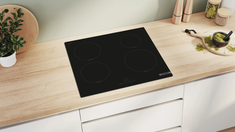 Индукционная варочная поверхность Bosch PUE611BB5E Serie 4, 60 см, 4 зоны, PowerBoost