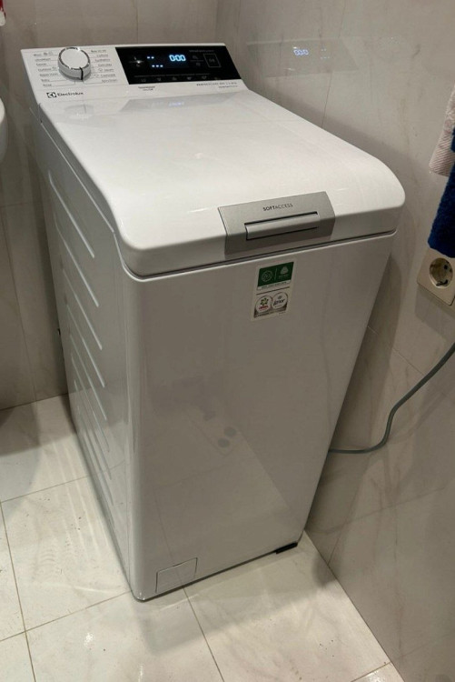Стиральная машина Electrolux EW8TN3362E