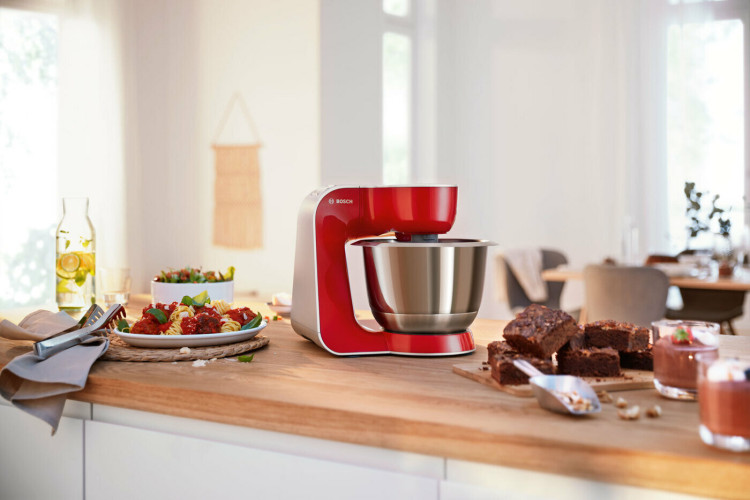Кухонная машина Bosch Mum5 MUM58720 планетар.вращ. 1000Вт красный/серебристый