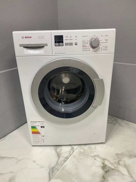 Стиральная машина Bosch WGG242Z2BY