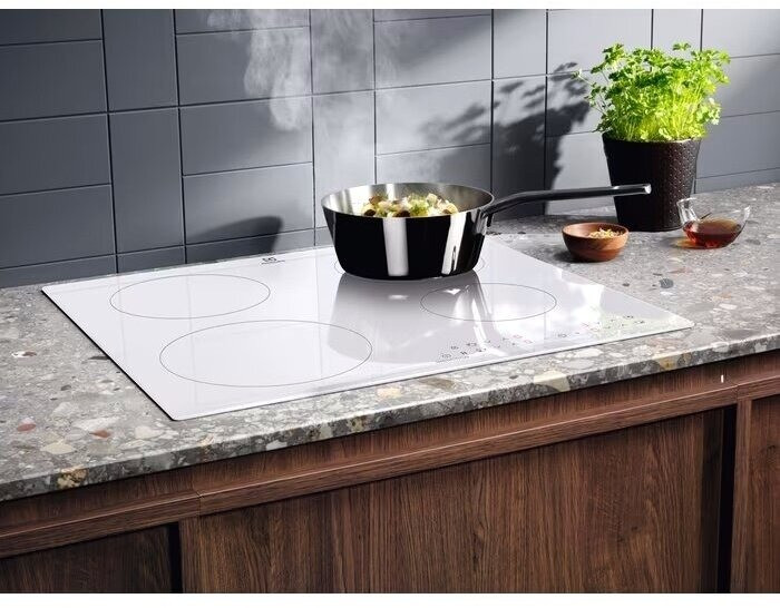 Варочная панель Electrolux LIR60430