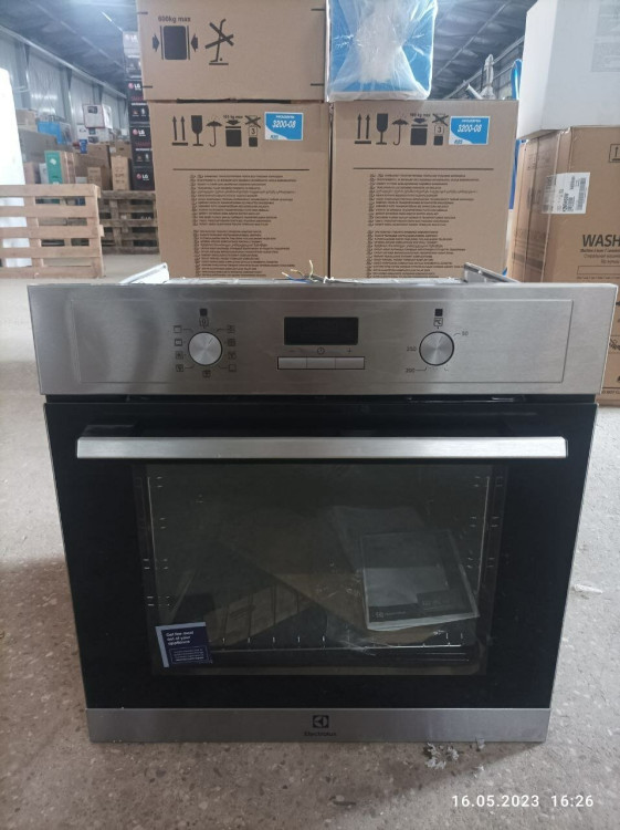 Духовой шкаф Электрический Electrolux EOF3H50X нержавеющая сталь