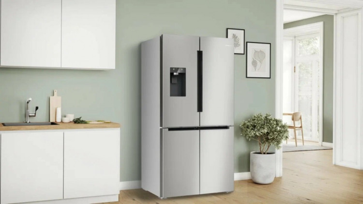 Холодильник Bosch KFI96APEA