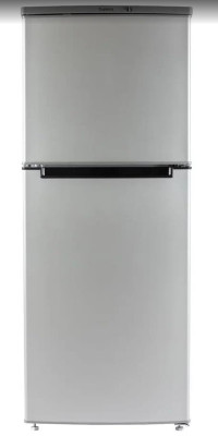 БИРЮСА M553 Металлик 230л